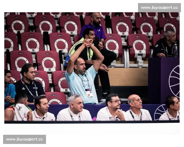 实拍！退役球星回归赛场，训练方法依然是顶尖水平！