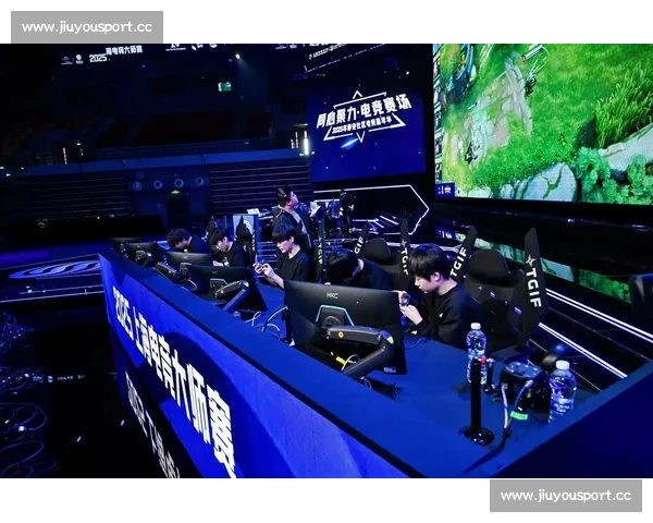 虚拟赛场：电竞赛车风靡全球，现实与虚拟的界限在哪里